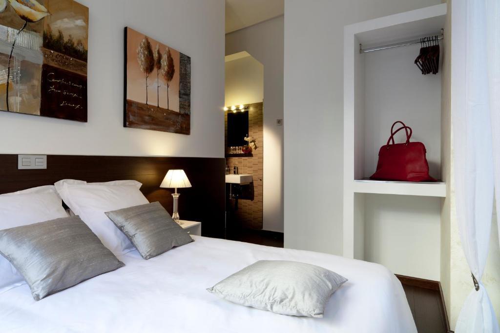 Thc Latina Hostel Мадрид Екстериор снимка